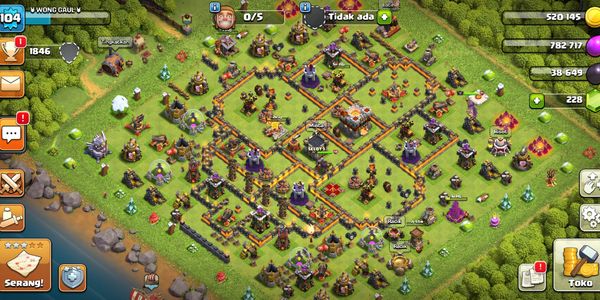 Town Hall 11 | prematur|