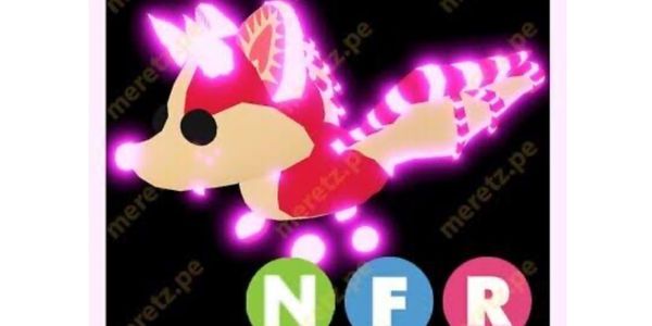 NFR Strawberry Shortcake Bat Dragon
