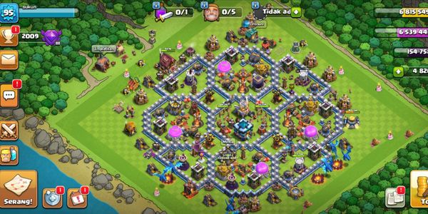 Town Hall 13
