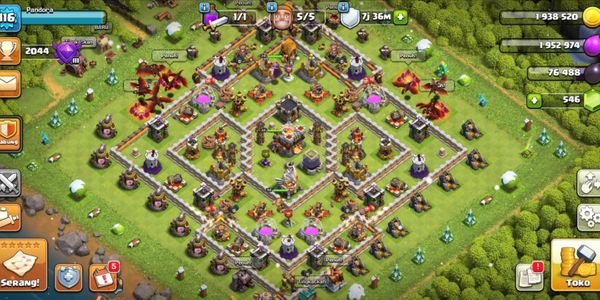 Town Hall 11 | Wall Putih | GoodLooking | Murah!!!