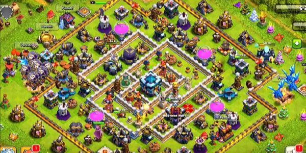 Town Hall 13