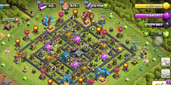Town Hall 12