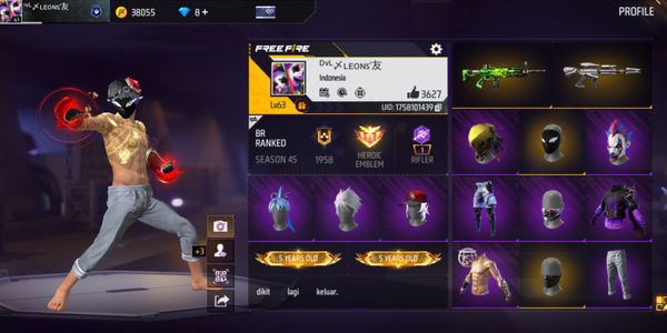 FREE FIRE/FF ACCOUNT | NEW BUNDLE BLACK HOL | SAITAMA SLEEPING OUTFIT | SCHOOL UNIFORM AND PANTS | NEW KATANA BLACK HOL | ELITE PASS ON.