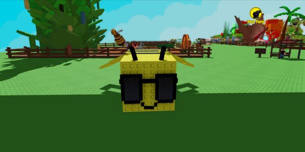 Titan Disco Bee 32KG + Age 43 Grow a Garden Titan/Huge Pet