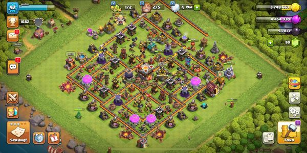 Town Hall 11