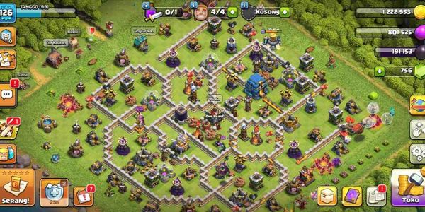 Town Hall 12 Great