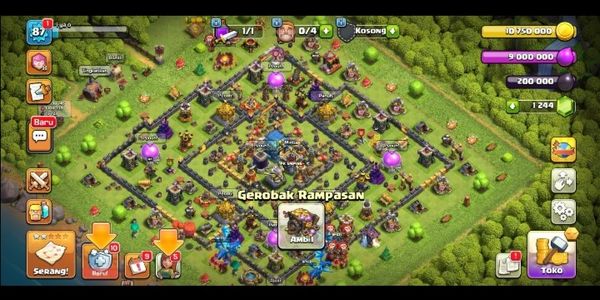 Town Hall 12