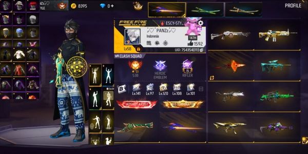 FREE FIRE SULTAN ACCOUNT READY FOR RANKED GOOD WEAPONS VERY CHEAP